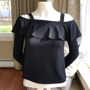 Banana Republic Black off the shoulder Top XS NEW!